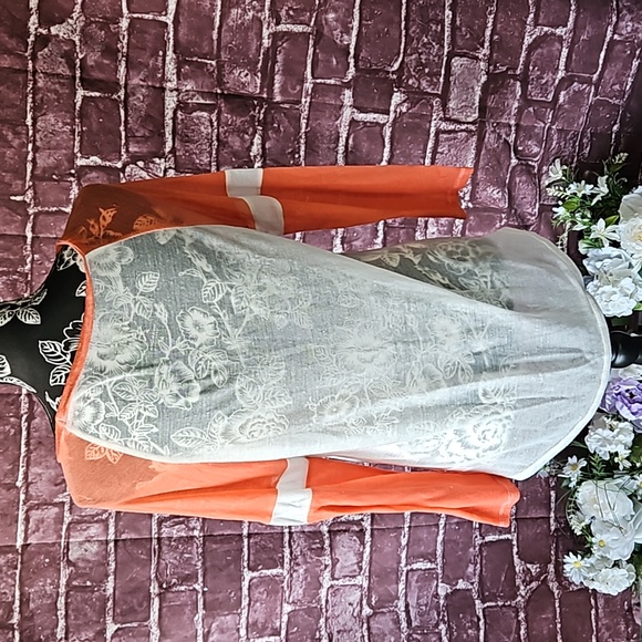 Almost Famous Super Soft Good Luck Elephant Baseball Style Top size med - Picture 4 of 9